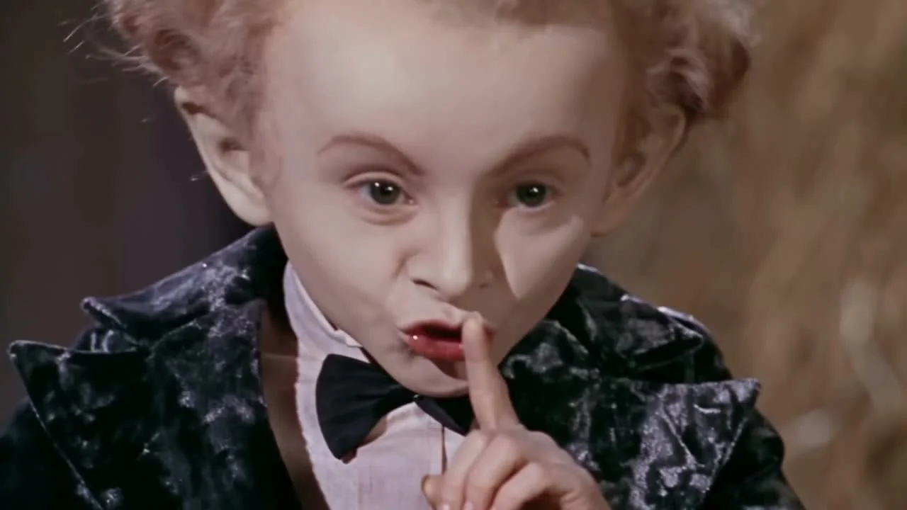 The straw-barn scene used as the reference for personalized TipToe AI videos